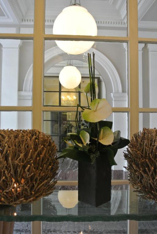 Hotel La Legende Брюссель Экстерьер фото